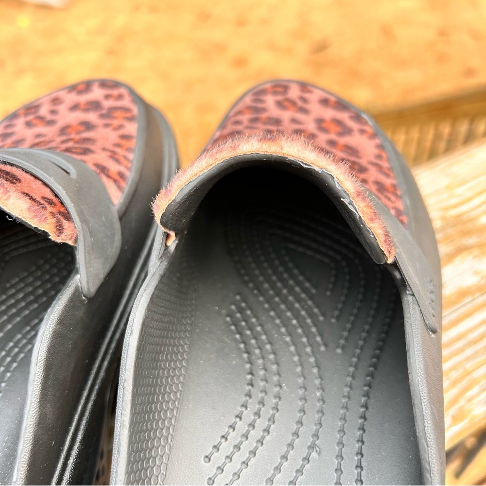 CROCS Women's Black and Leopard Platform Clogs - Picture 10 of 11
